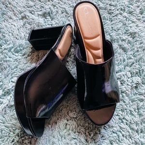 Chinese Laundry Platform Heels
